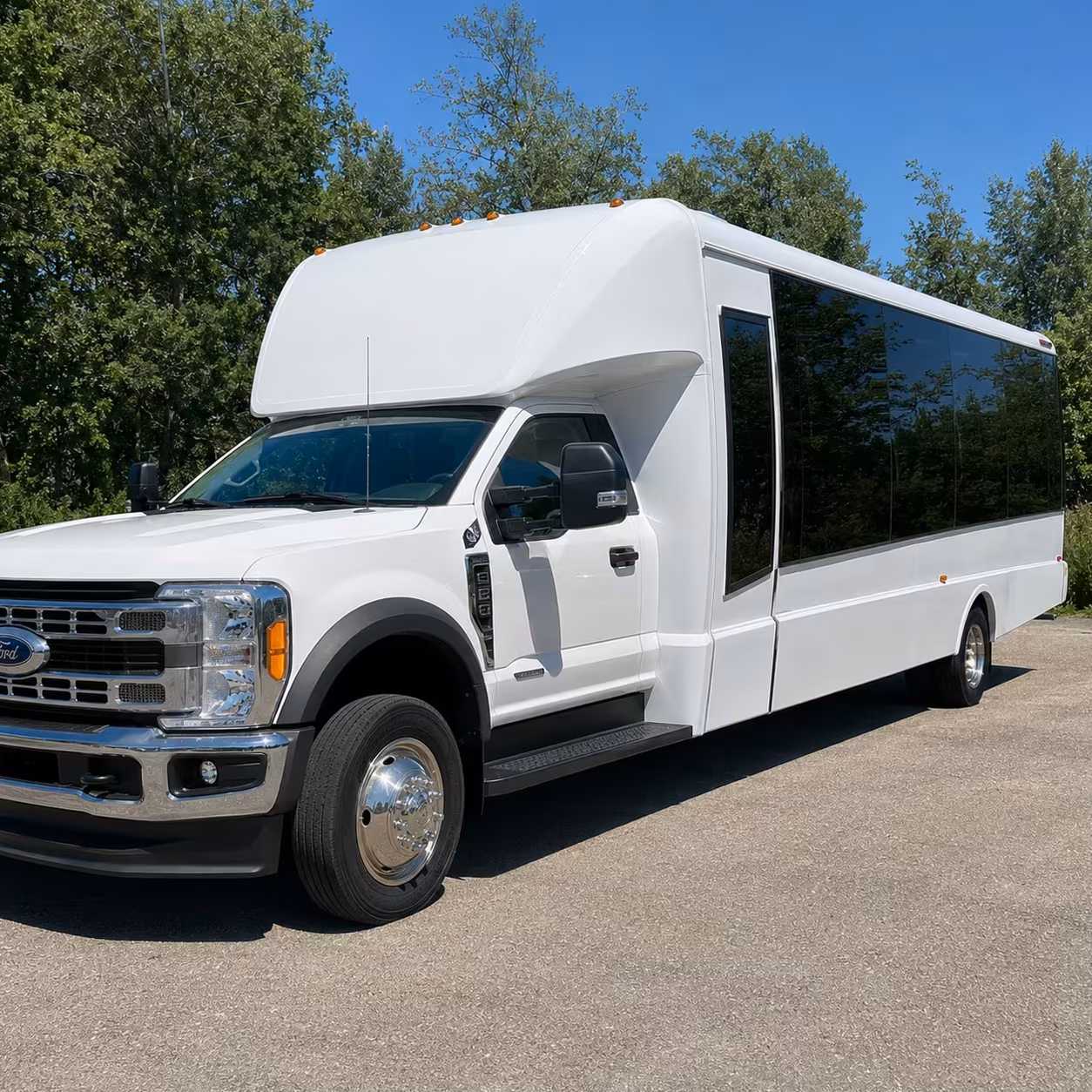 minibus rentals in colorado springs for smaller prom groups